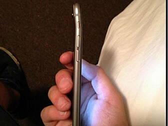 iPhone 6 Plus a bit bendy